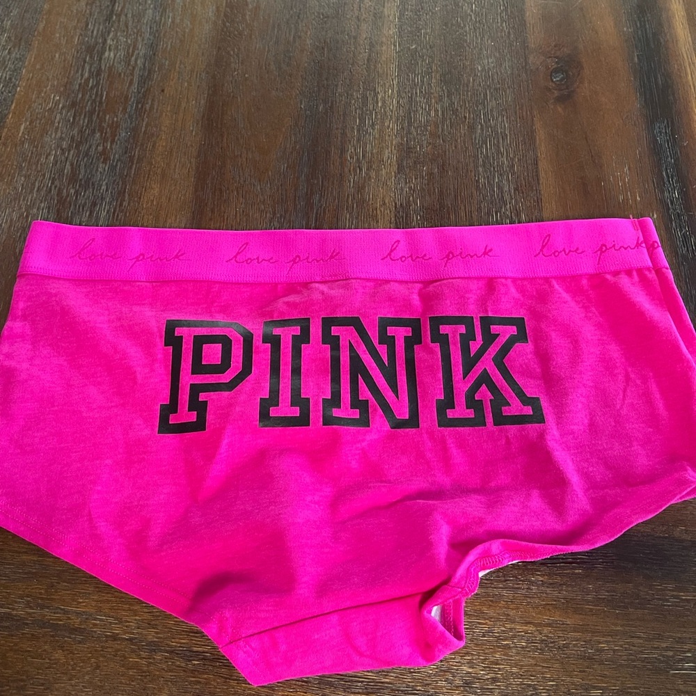 VS PINK BOYSHORT PANTIES